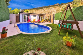 ANTALYA KAŞ'TA AİLEYE VE BALAYINA UYGUN VİLLA, Kas